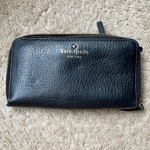 Black leather Kate Spade wallet